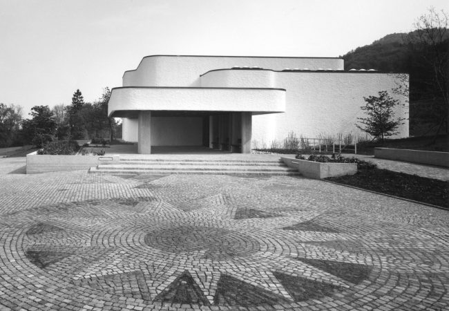 Pflästerung von Karl Schmid