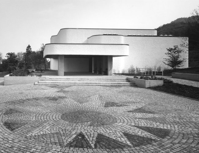 Pflästerung von Karl Schmid